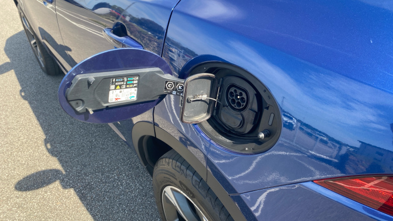 Jaguar E-Pace 1.5 P300e R-Dynamic SE 5dr Auto Estate